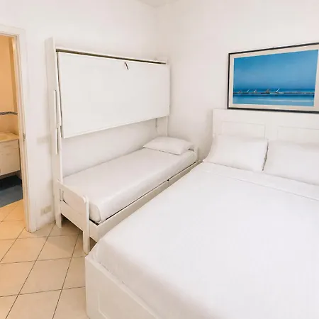 Faro Blu - Vista Mare Con E Parcheggio Privato Apartment